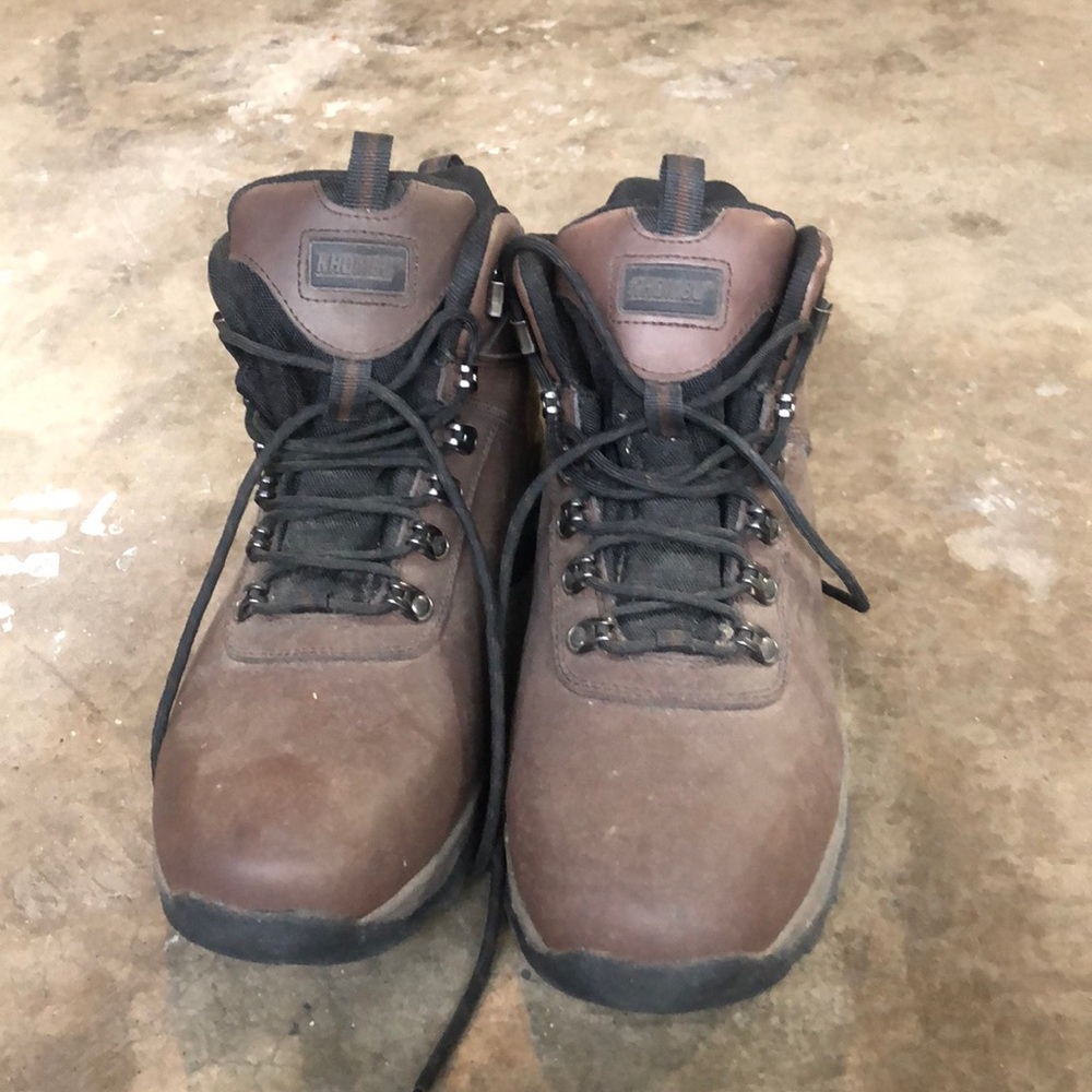 khombu leather boots